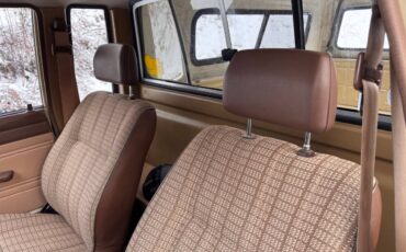 Toyota-pickup-4x4-1985-14