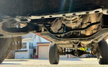 Toyota-pickup-4x4-1991-red-4