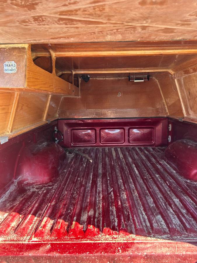 Toyota-pickup-4x4-1991-red-9