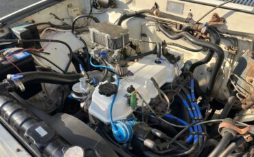 Toyota-pickup-custom-1985-13