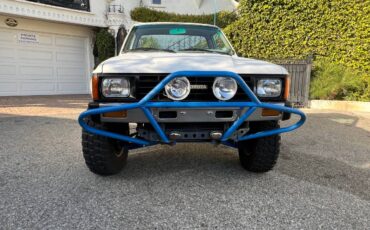 Toyota-pickup-custom-1985-7