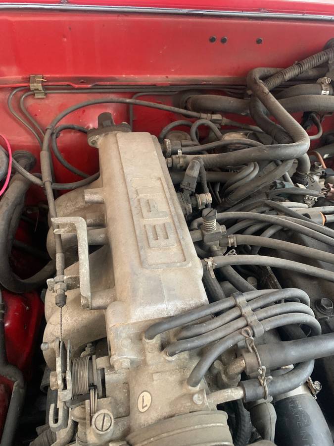 Toyota-pickup-extended-cab-1989-red-12