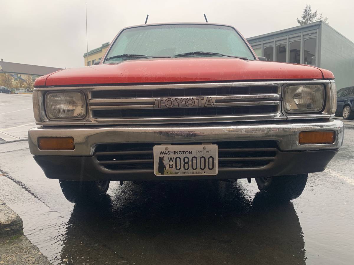 Toyota-pickup-extended-cab-1989-red-2