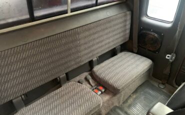 Toyota-pickup-extended-cab-1989-red-4