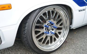 Toyota-pickup-sr5-1981-white-9