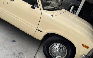 Toyota-pickup-truck-1979-4