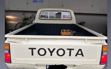 Toyota-pickup-truck-1979-7