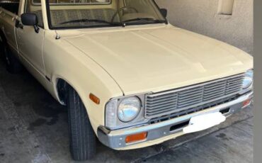 Toyota-pickup-truck-1979-8