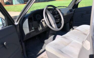 Toyota-pickup-truck-1991-grey-5