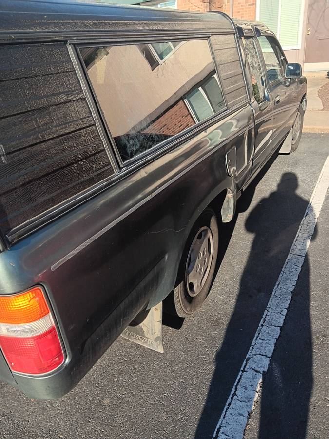 Toyota-pickup-truck-1992-3