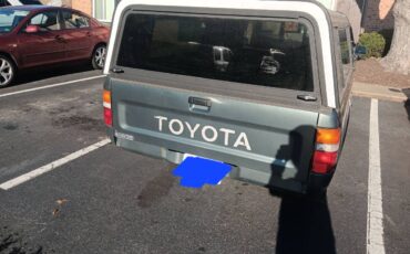Toyota-pickup-truck-1992-4