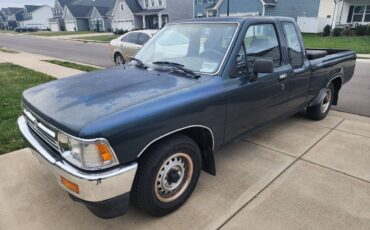 Toyota-pickup-truck-1994