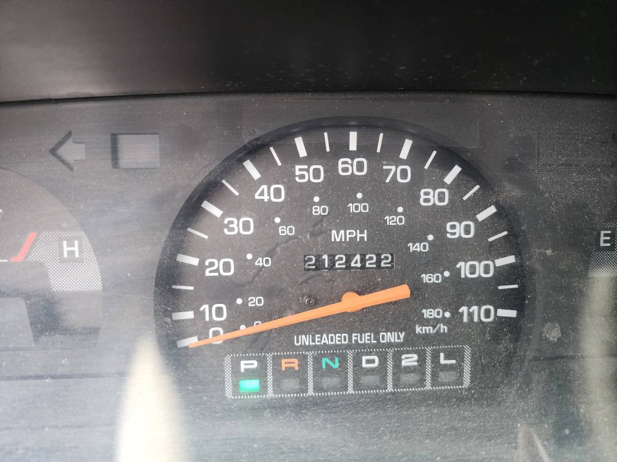 Toyota-pickup-truck-1994-5