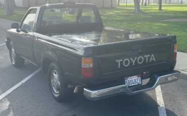 Toyota-pickup-truck-1995-3