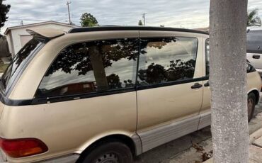 Toyota-previa-1991-brown-15