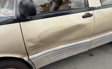 Toyota-previa-1991-brown-18