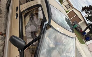 Toyota-previa-1991-brown-20