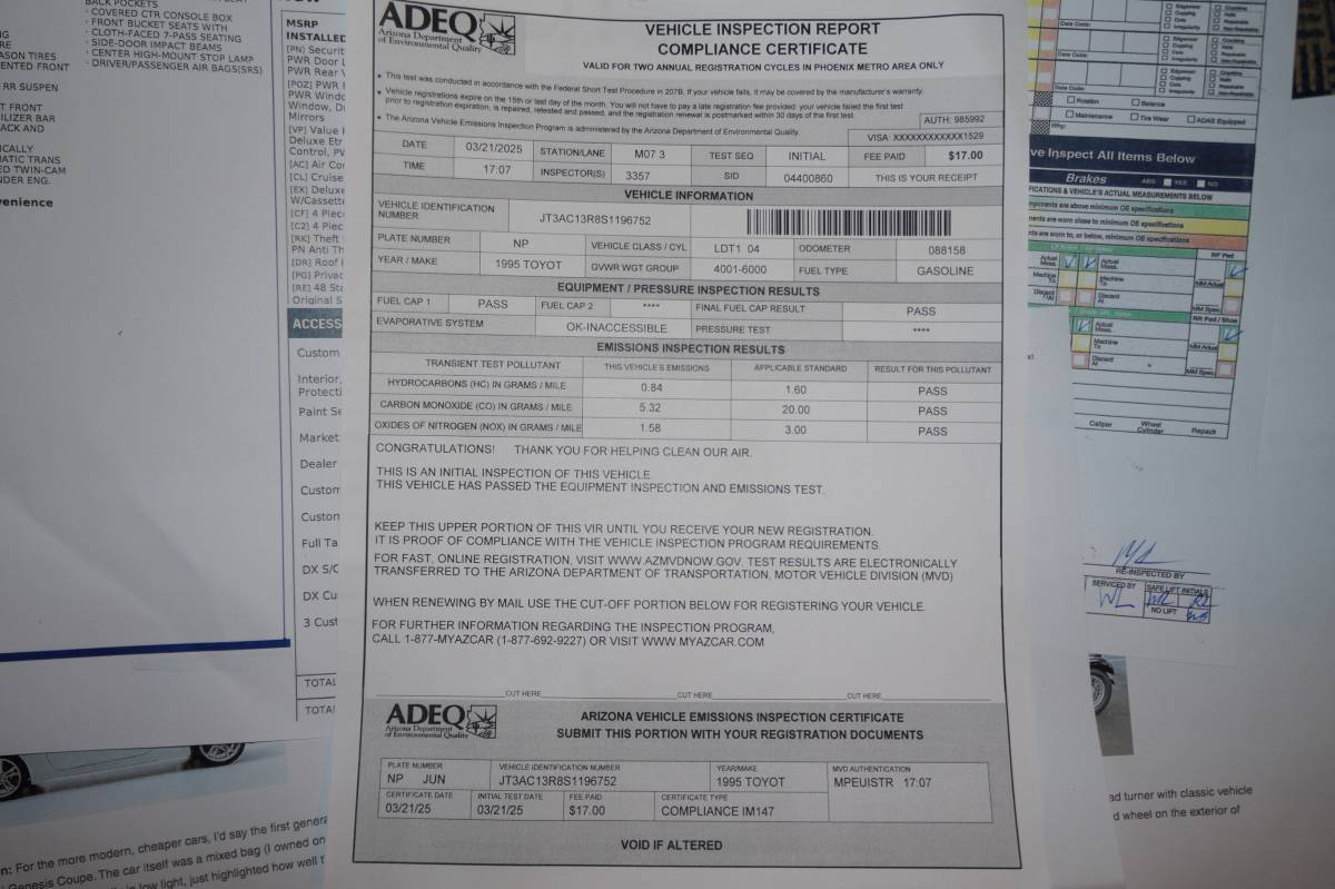 Toyota-previa-1995-white-20