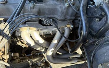 Toyota-sr5-xtra-cab-4x4-1985-white-16