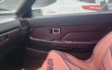 Toyota-supra-1985-white-10