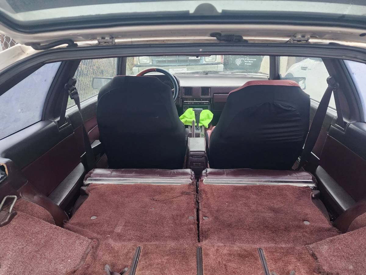 Toyota-supra-1985-white-12