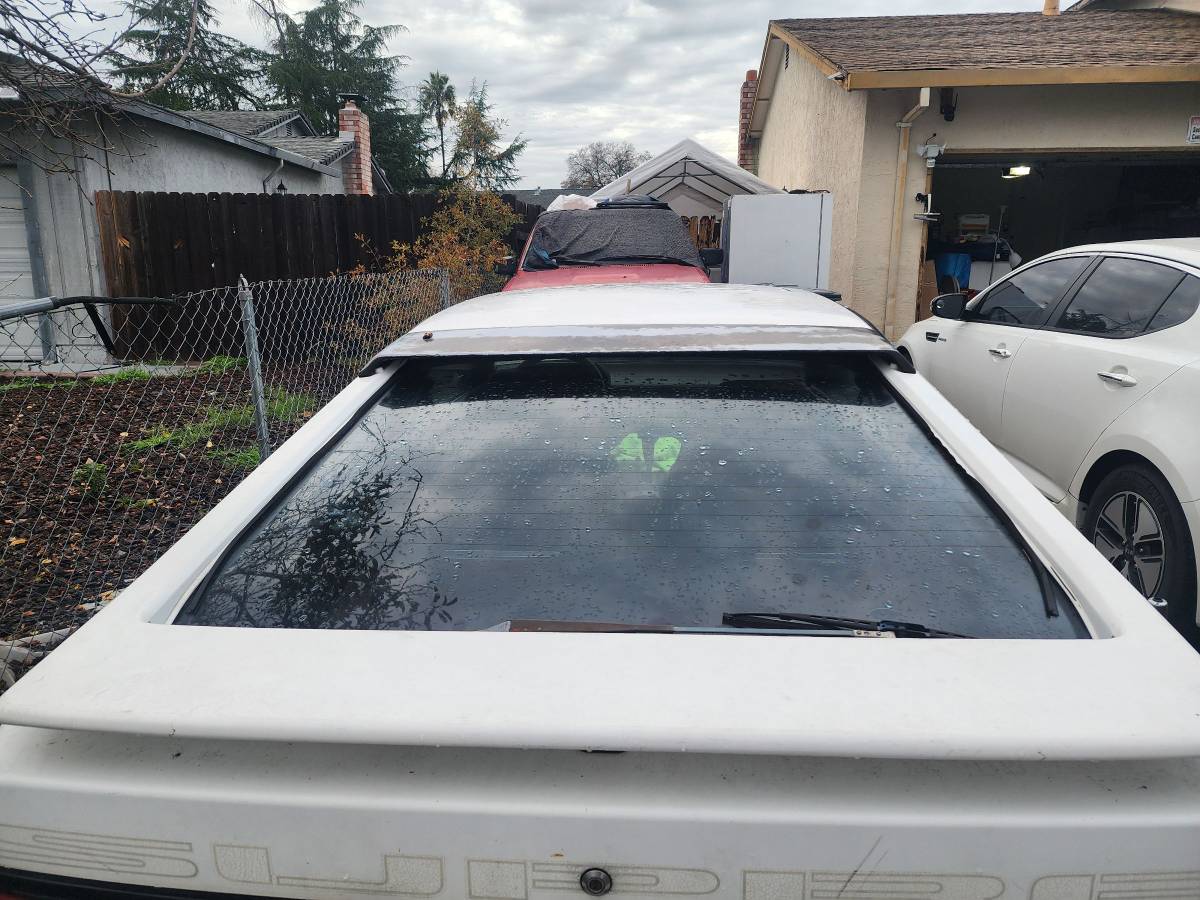 Toyota-supra-1985-white-16