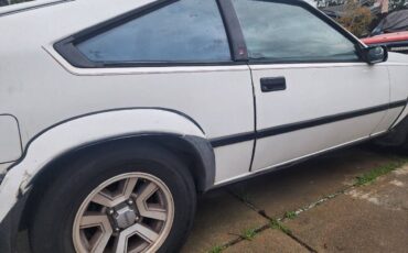 Toyota-supra-1985-white-22