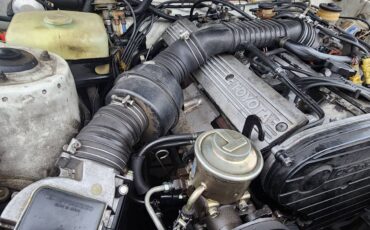 Toyota-supra-1985-white-5