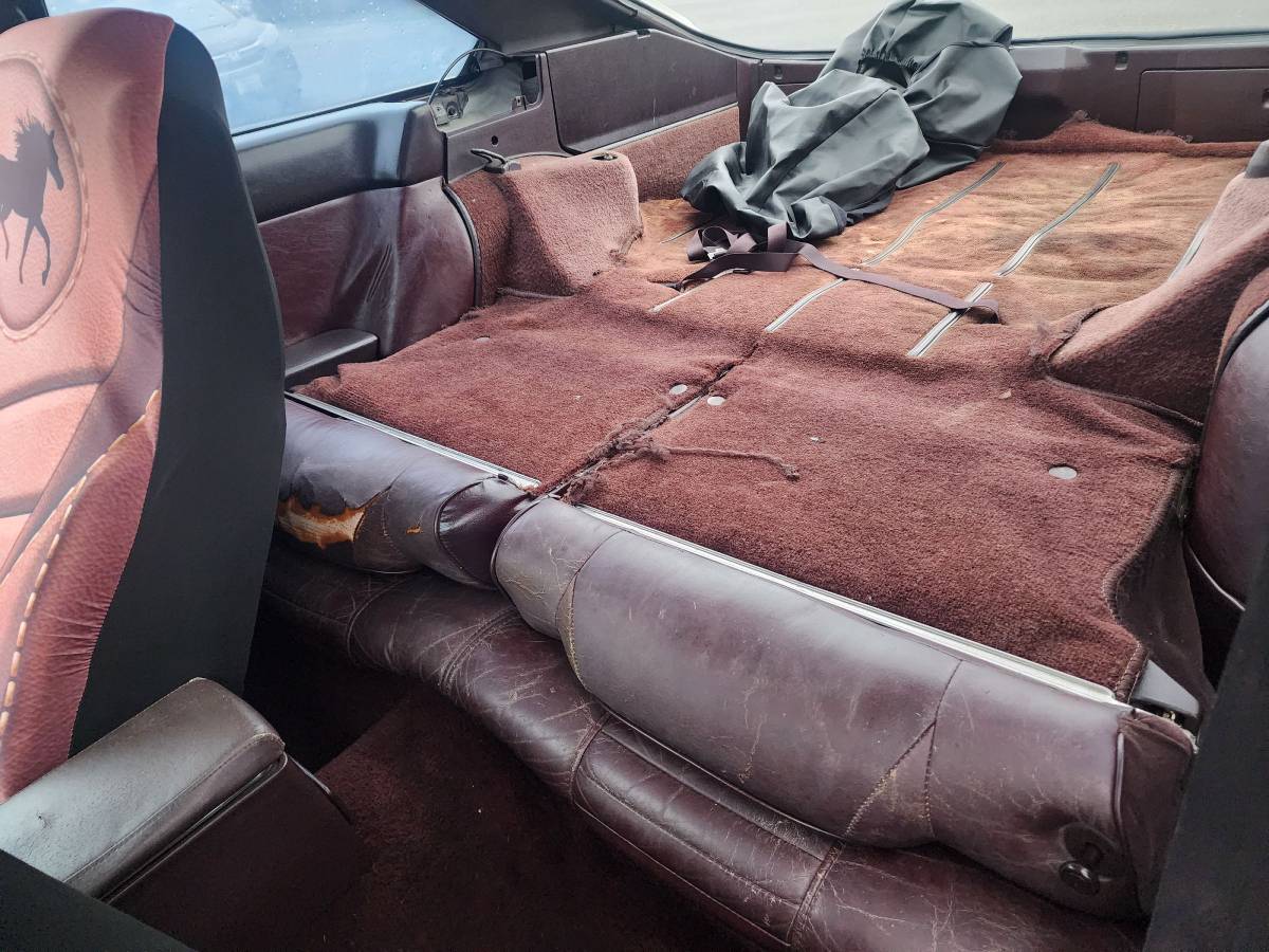 Toyota-supra-1985-white-8