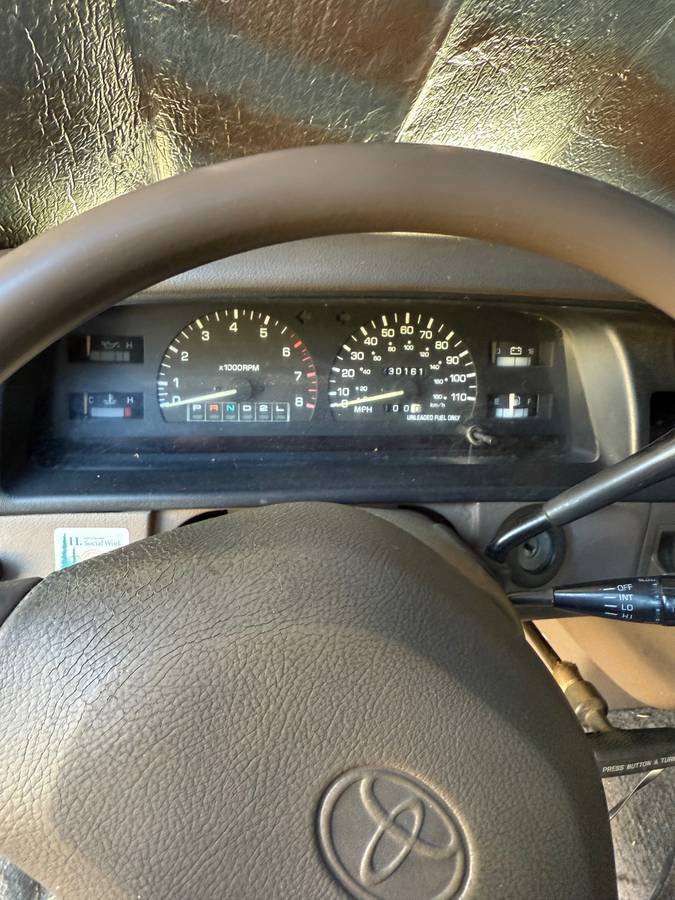 Toyota-t100-1993-red-5