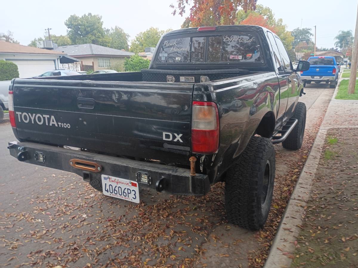 Toyota-t100-4x4-1995-black-7