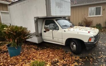 Toyota-tacoma-1989-white-2