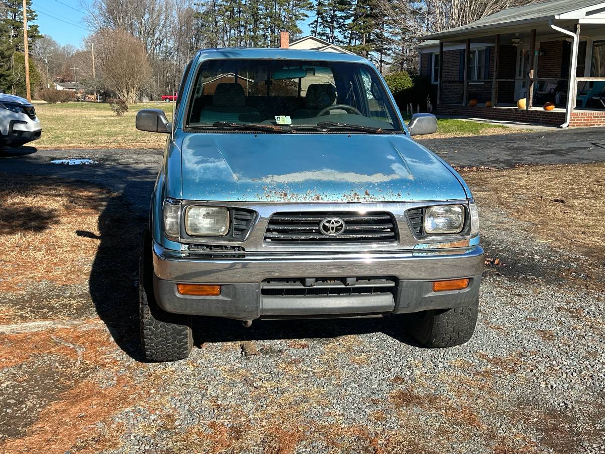 Toyota-tacoma-1995-blue-1