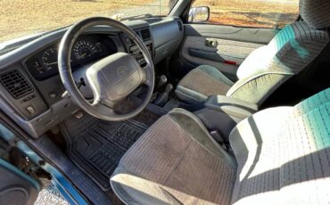 Toyota-tacoma-1995-blue-13