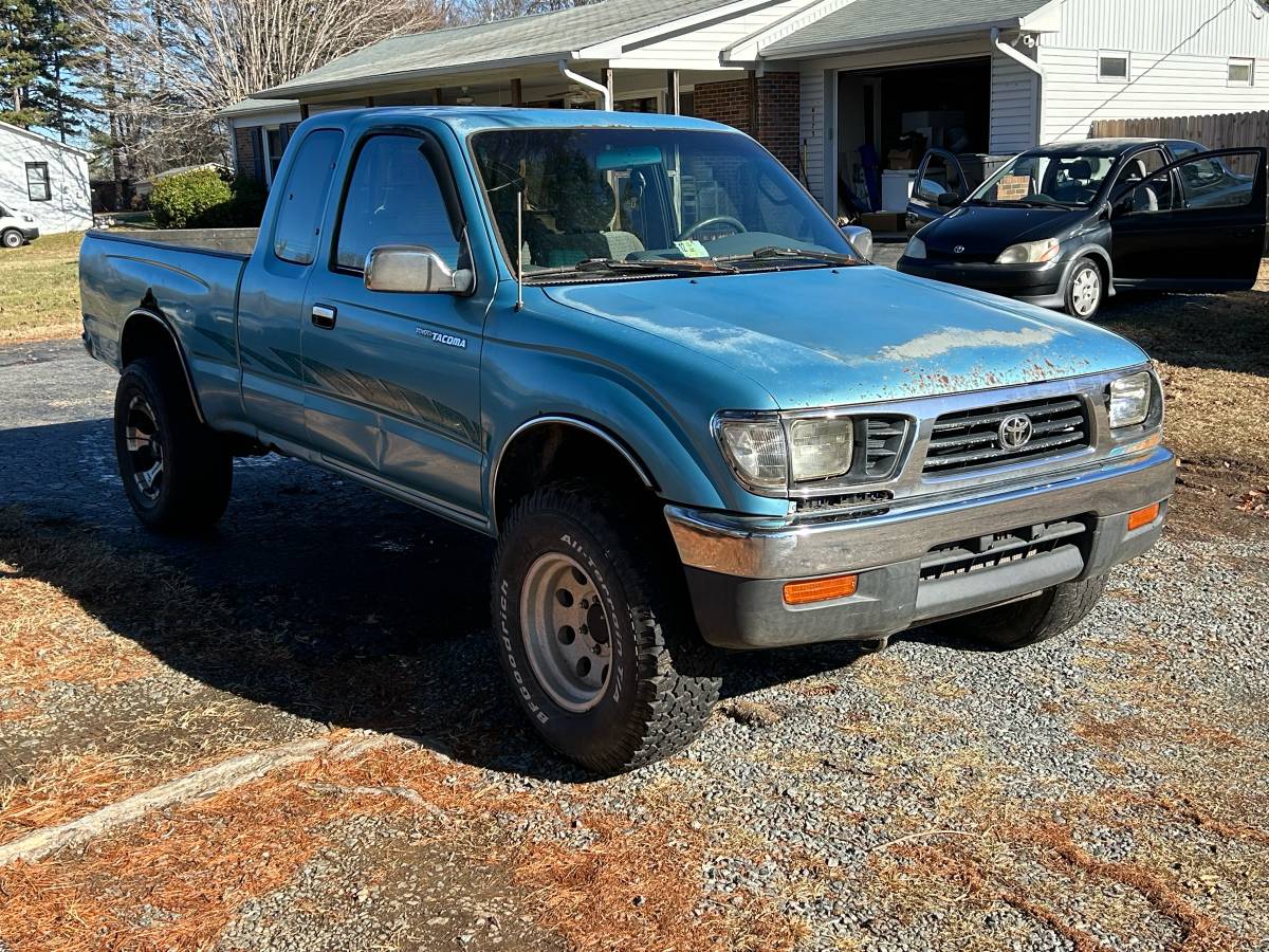 Toyota-tacoma-1995-blue-2