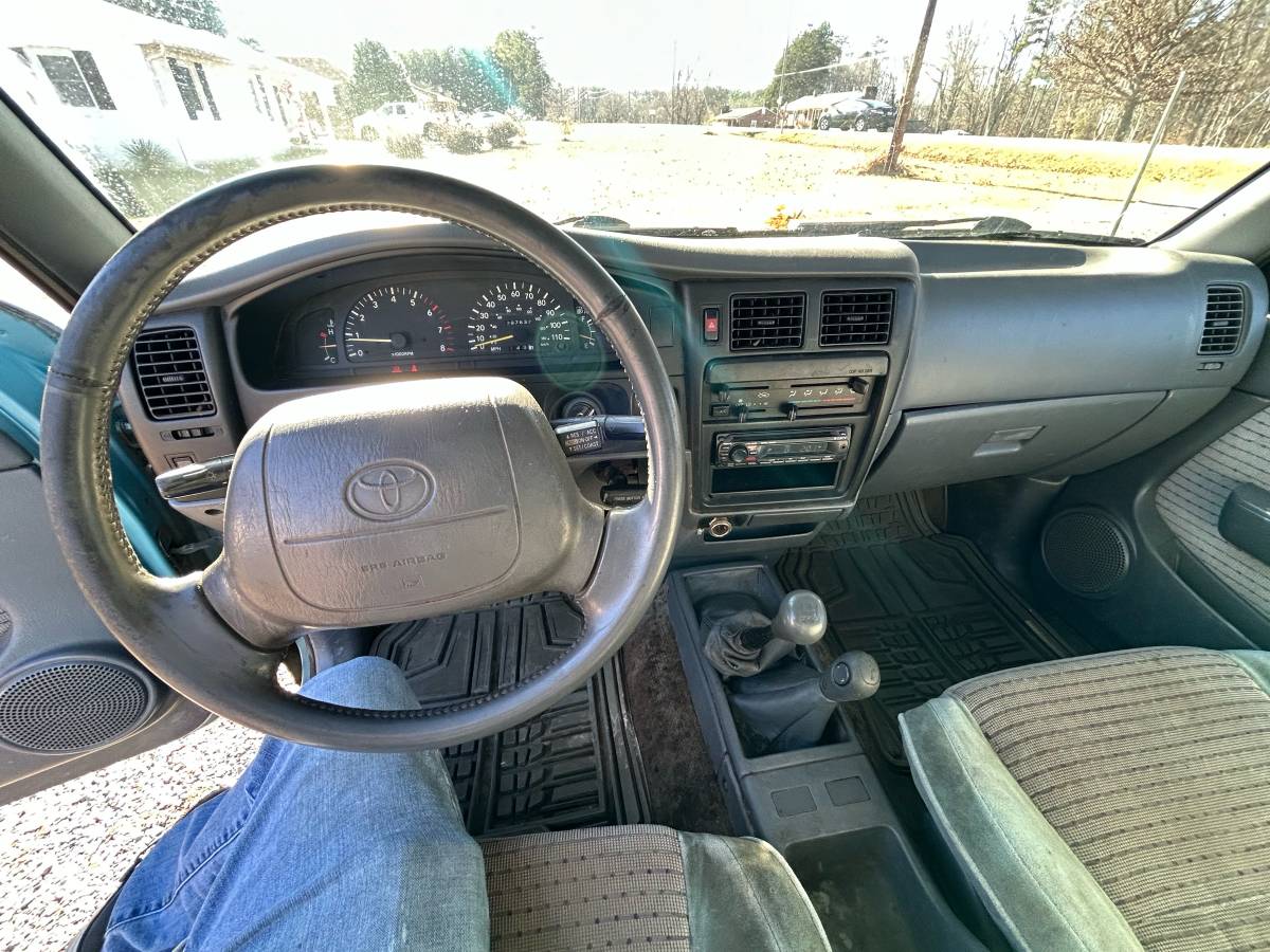 Toyota-tacoma-1995-blue-3