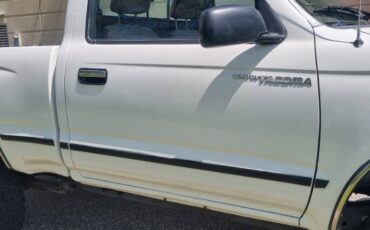 Toyota-tacoma-1995-white-11