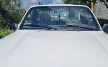 Toyota-tacoma-1995-white-12