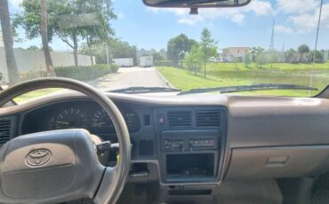 Toyota-tacoma-1995-white-15