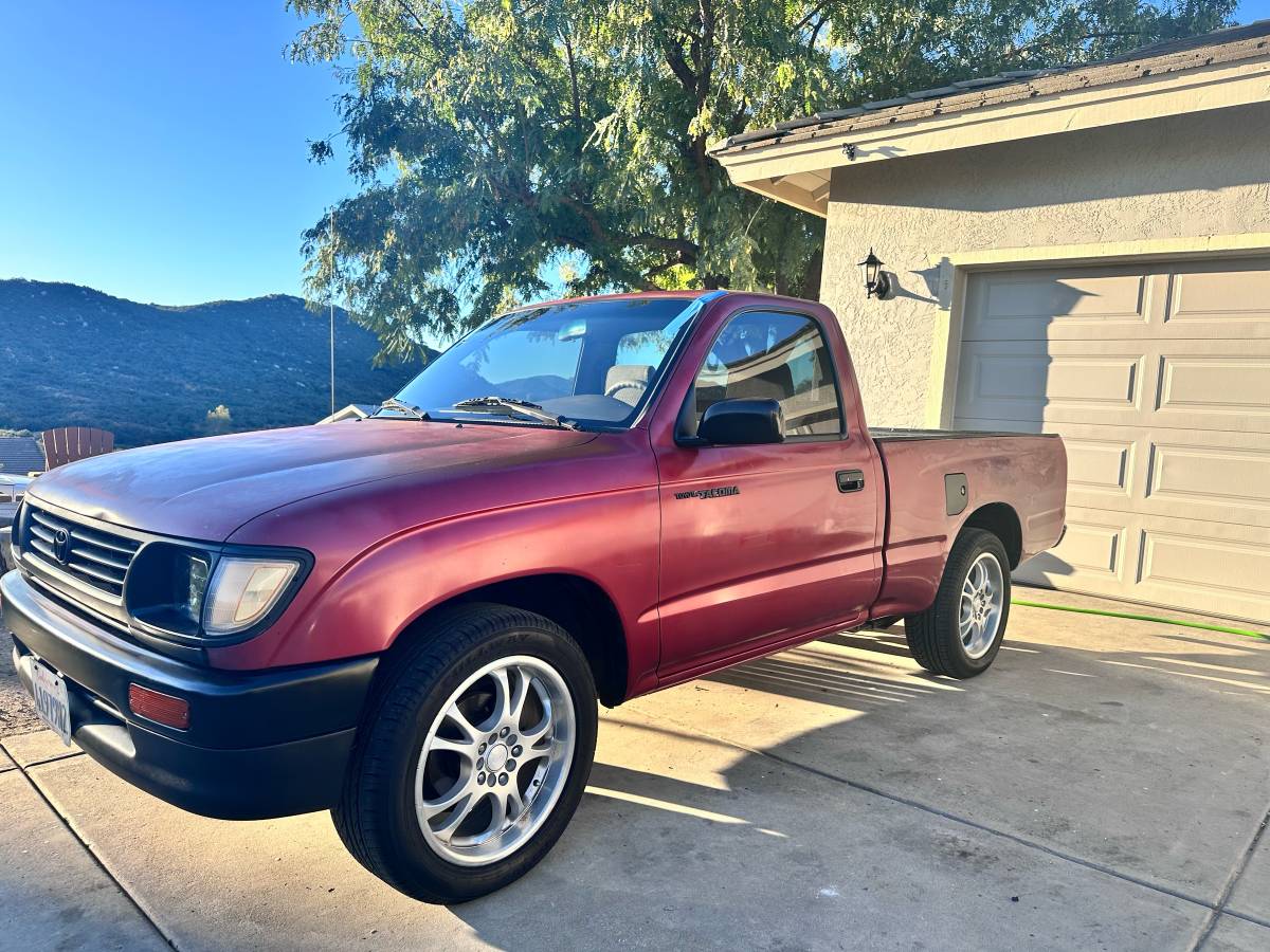 Toyota-tacoma-1996