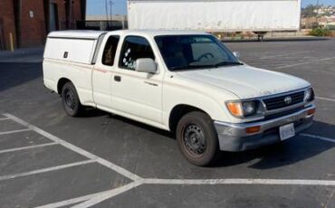 Toyota-tacoma-1996-white