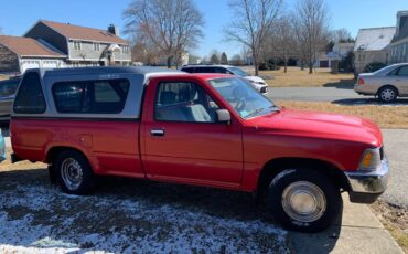 Toyota-tacoma-2wd-1991-red