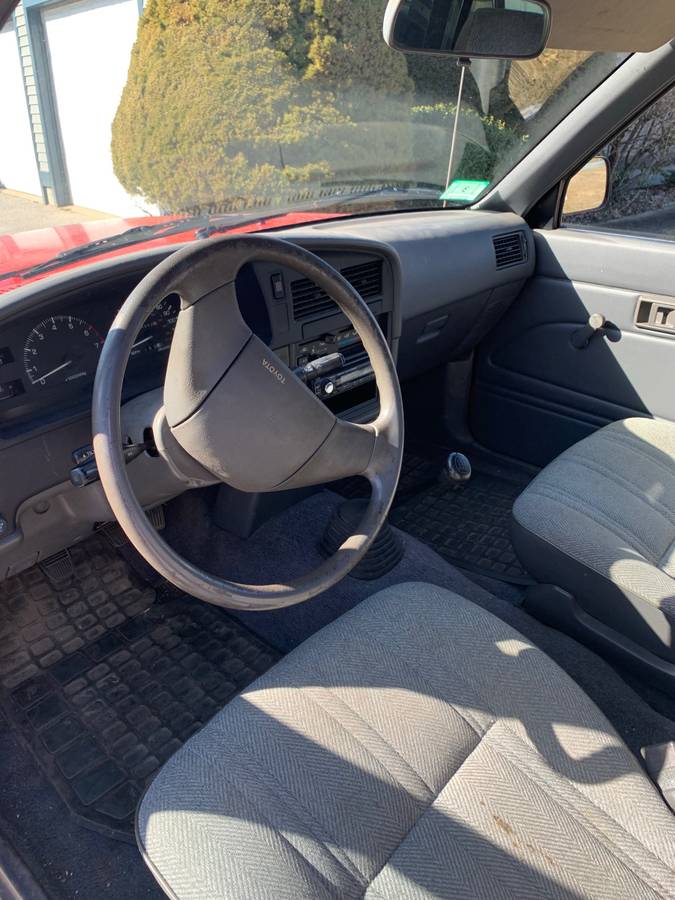 Toyota-tacoma-2wd-1991-red-4