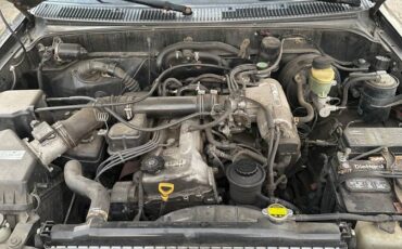 Toyota-tacoma-2wd-1995-black-6