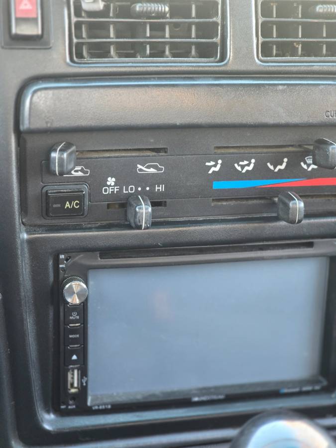 Toyota-tacoma-4wd-1996-grey-8