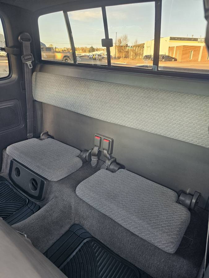 Toyota-tacoma-access-cab-1996-green-10