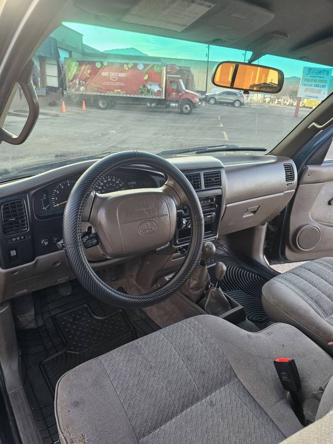 Toyota-tacoma-access-cab-1996-green-11