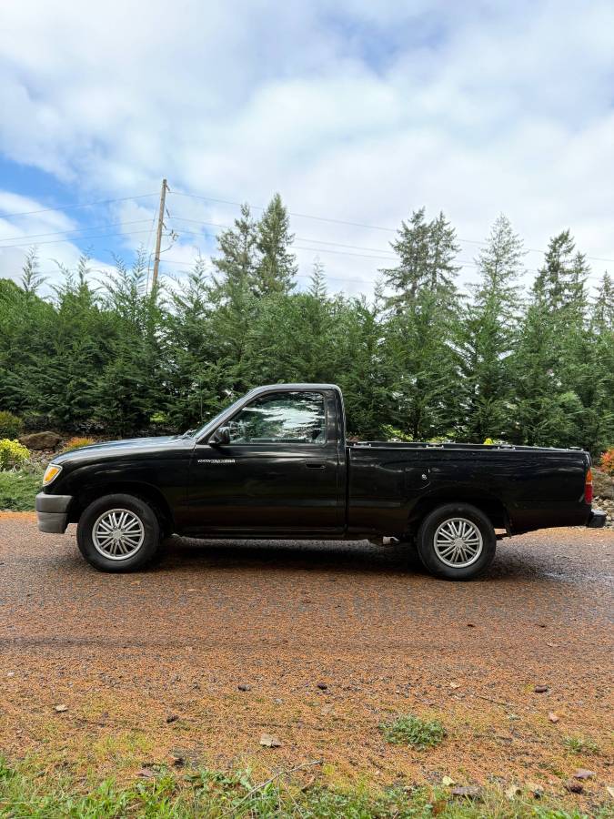 Toyota-tacoma-deluxe-1996-11