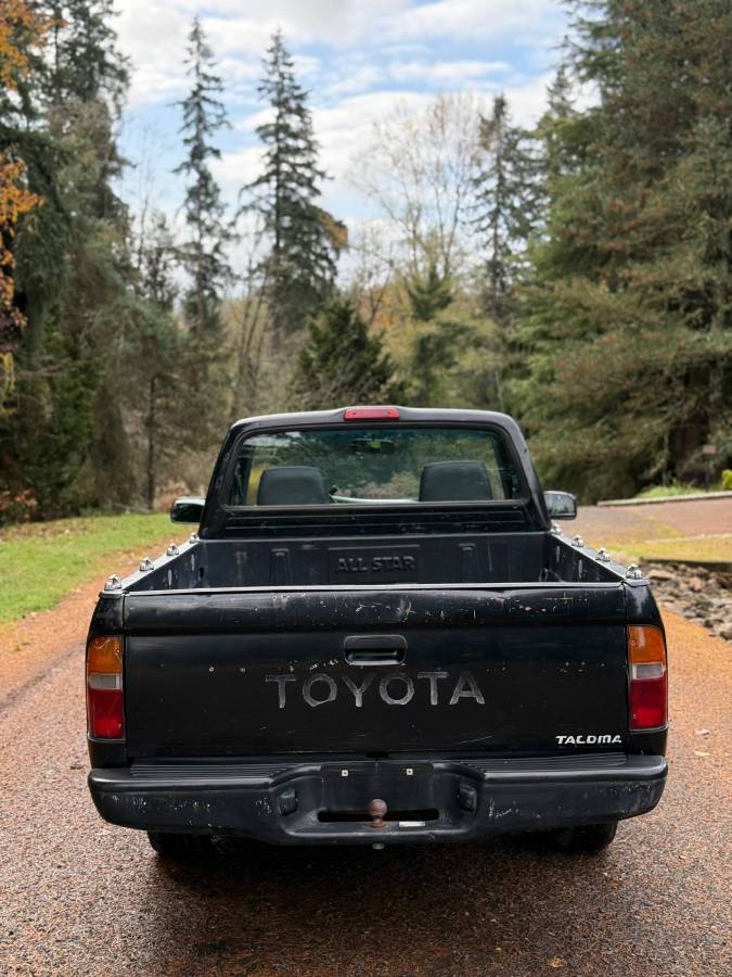Toyota-tacoma-deluxe-1996-12