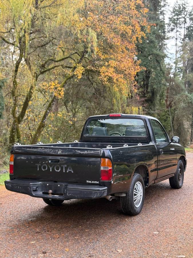 Toyota-tacoma-deluxe-1996-13